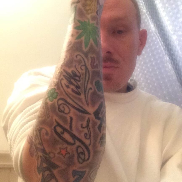 Meet your Posher, Robert - Picture 1 of 1